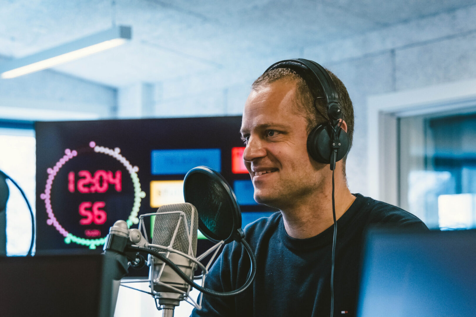 JFM opkøber dansk radio reklame